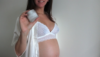 Si può usare una crema per il seno durante l'allattamento?